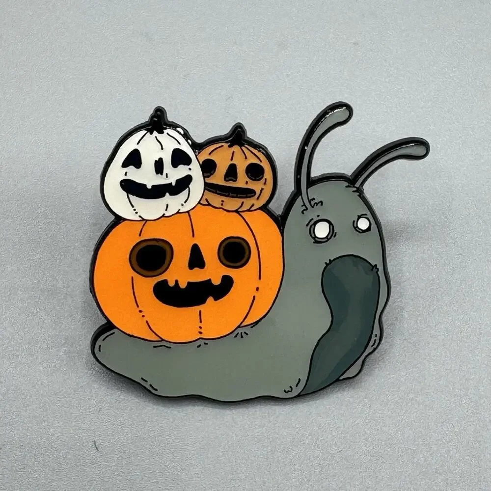 Guild Of Calamity Spooky Pumpkin Creatures GITD Blind Pin- SNAIL